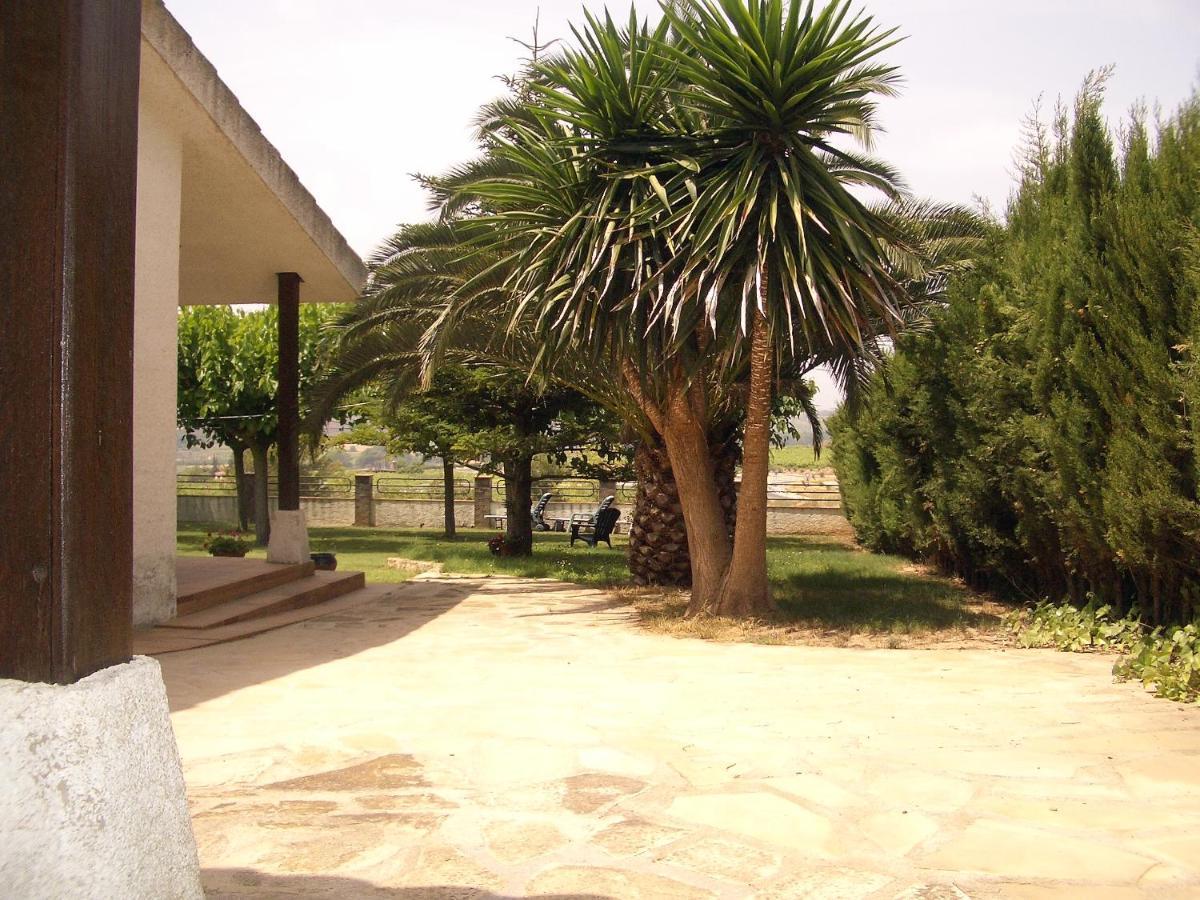 Casa Rural Eucaliptus 몬트페리 외부 사진