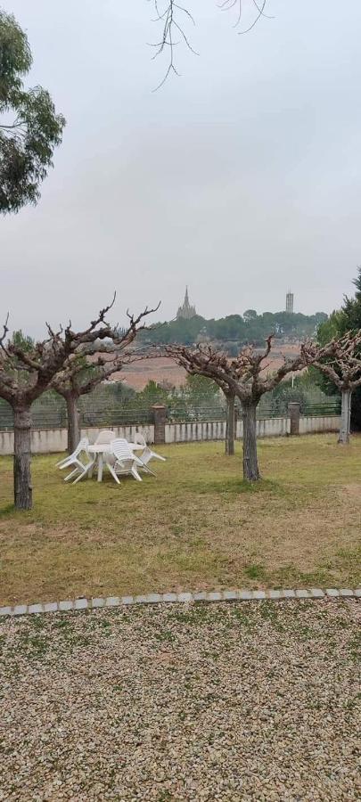 Casa Rural Eucaliptus 몬트페리 외부 사진
